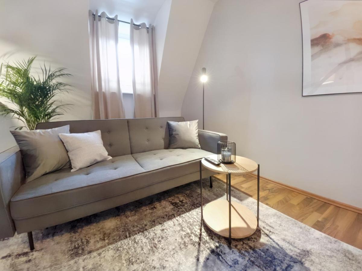 Milpau Recklinghausen1 - Modernes Und Zentrales Premium-Apartment Mit Queensize-Bett, Netflix, Nespresso, Smart-Tv Und Privatparkplatz 外观 照片